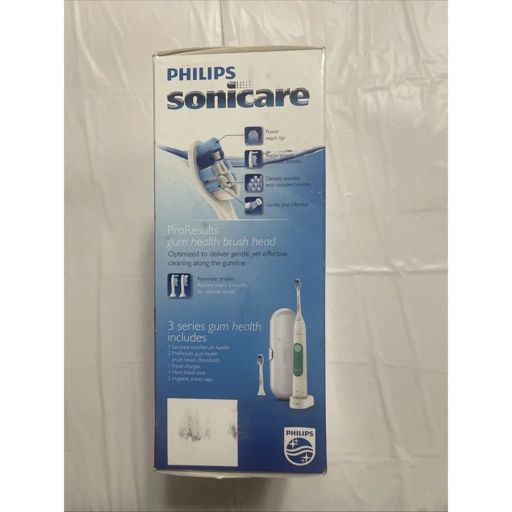 NEWINBOXPhilips Sonicare 3 Series Gum Health Rechargeable Toothbrush HX6631/02